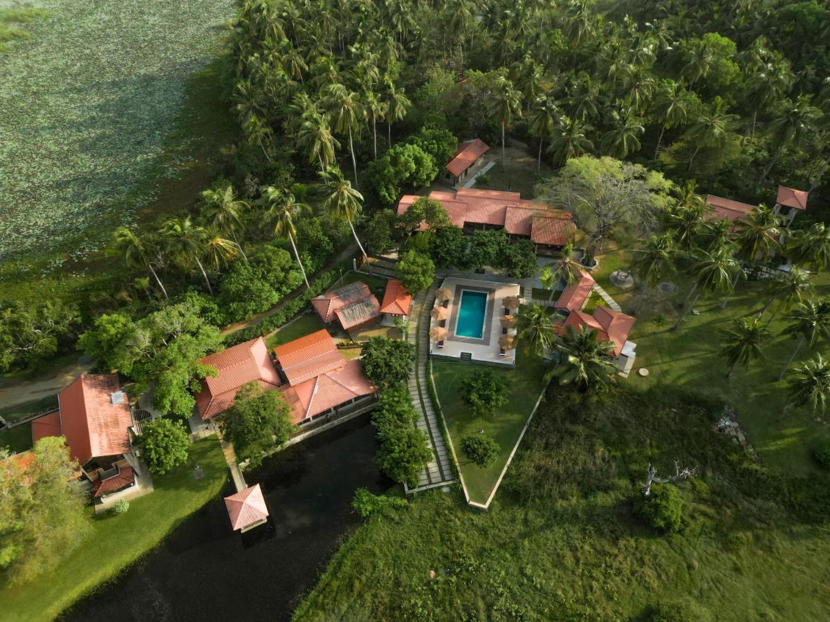 Malala Retreat Hotel Hambantota Buitenkant foto