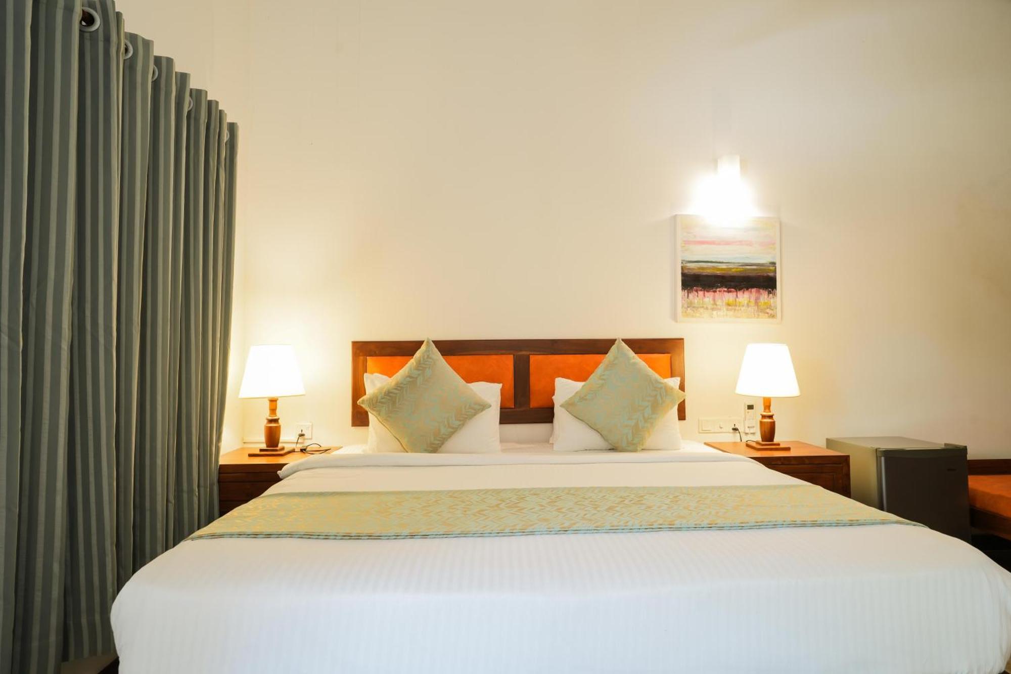 Malala Retreat Hotel Hambantota Buitenkant foto